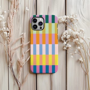 Flerfärgat randigt rutnätsskal för iPhone: Skyddande och robust skal med geometriskt mönster