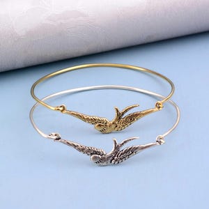 Soaring Bird Bangle Bracelet – Adjustable Gold & Silver Cuff, Freedom Inspired Jewelry, Minimalist Animal Bracelet, Gift for Her
