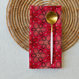 Cloth napkin set - Cherry Red Modern Vintage Geometric