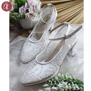 Pearl Embellished Bridal Heels, Lace Wedding Shoes with Ankle Strap, Closed Toe Chunky Heels for Bride, Bridesmaid Shoes, Wedding Heels
