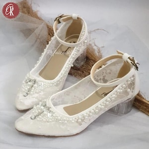 Pearl Lace Bridal Shoes | Clear Block Heels Wedding Pumps, Elegant White Wedding Heels for Bride, Closed Toe Ankle Strap Shoes