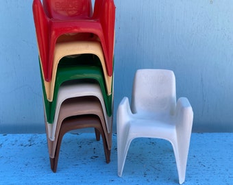 Vintage Plastic Salesman Sample Integra Tiny Chair, Norix Group, Australia, Miniature, Side Chair