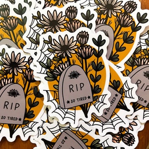 SPOOKY HALLOWEEN STICKER grave daisy