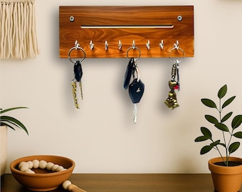 Llavero de pared de madera, llavero personalizado, colgador de llaves con forma de casa, organizador de entrada, estante de pared para llaves, decoración rústica para el hogar, regalo para un nuevo hogar