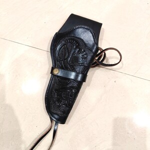 Cowboy Fast Draw Leather Holster: Fits Colt SAA, Ruger Vaquero