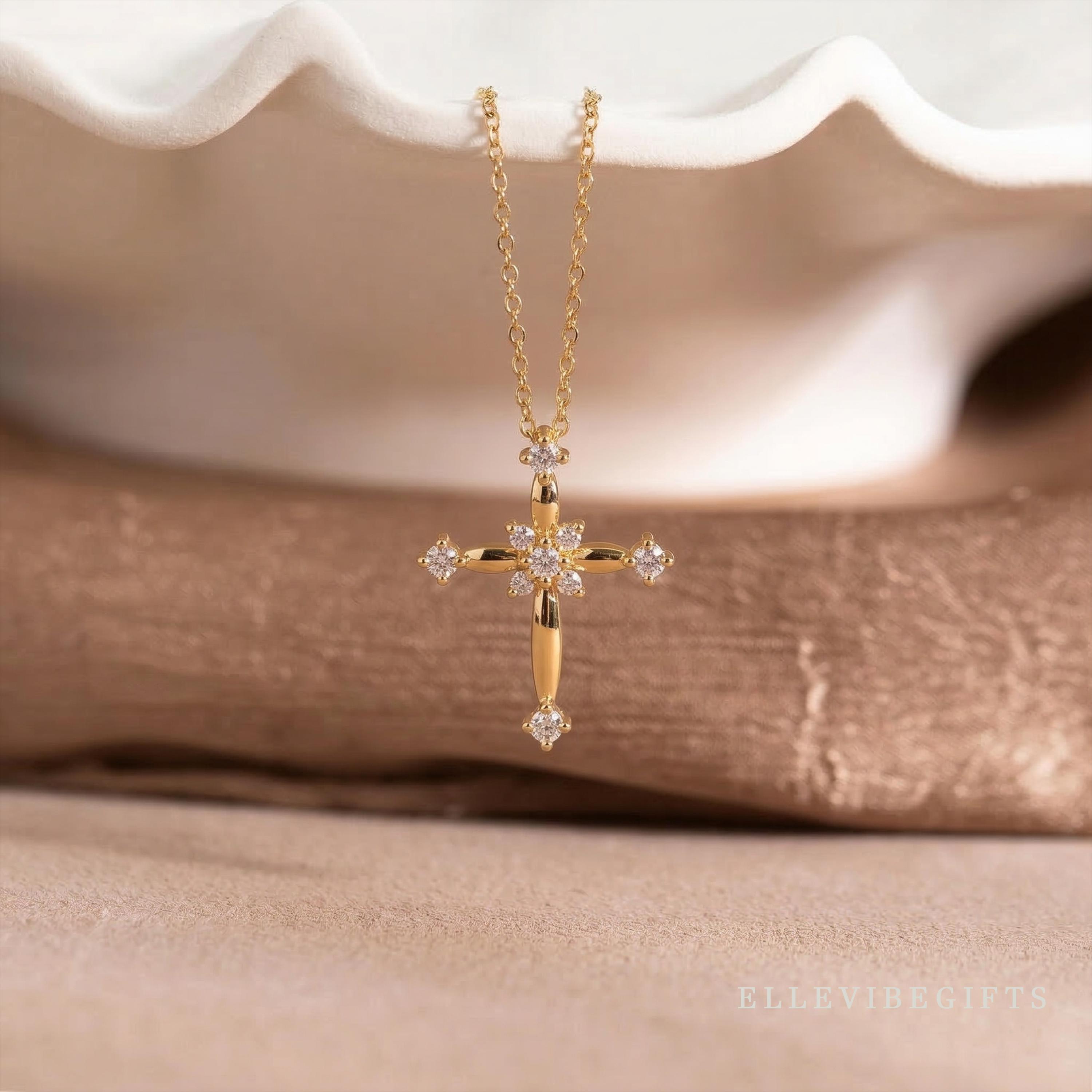 Acquista la squisita collana dorata Olivia di Joidart | Gioielli di