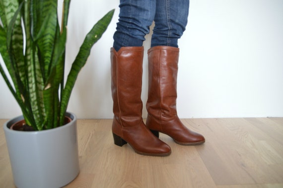 Wo Vintage Boots taille UK 4, UE 37, nous 6,5 au chaud l’hiver fourrure bottes hautes | D'avoir à La Fois La Qualité De Ténacité Et De Dureté
Wo Vintage Vintage Vintage Boots taille UK 4, UE 37, nous 6,5 au chaud l’hiver fourrure bottes hautes | D'avoir à La Fois La Qualité De Ténacité Et De Dureté
f23153