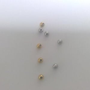 4 Stück 16mm Endkugeln und 4 Stück silberfarbene Endkugeln für 4mm Spiralen - Piercing Stab