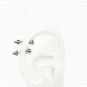 A pair of small barbell, Tragus piercing, Helix piercing, Conch piercing,  14 or 16 gauge, 6 ,7 or 8mm length, Arrow and round ball