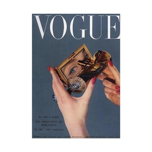 Retro Vogue Poster Trendy Fashion Print Old Money Aesthetic Art Luxury Designer Wall Decor Minimalist Chic 70s Style Printable Wall Art