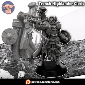 Peut inclure: Figurine miniature grise d'un Trench Highlander Cleric, tenant une arme et un bouclier. La figurine porte une armure et une cape. Le texte "Trench Highlander Cleric" est au-dessus. Le logo et le site Web Patreon sont en bas.