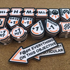 Tabletop Wargame Tokens Set with Storage Box – Hit Wound Status Markers for Miniature Games – Objective Markers for Sci-Fi Fantasy Wargaming