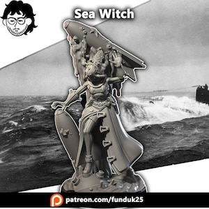 Könnte beinhalten: Eine graue Miniaturfigur aus Kunstharz mit dem Titel Sea Witch, die einen Charakter mit Taucherhelm und langem Mantel darstellt, der auf einem Sockel mit einem großen torpedoförmigen Objekt steht. Eine Hand ist erhoben, die andere ruht.