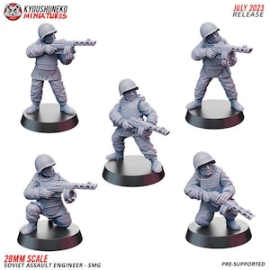 Peut inclure: Cinq figurines grises de Soviet Assault Engineers, chacune tenant une mitraillette. Les figurines sont dans diverses poses, debout et à genoux. Le texte "JULY 2023 RELEASE" et "28MM SCALE SOVIET ASSAULT ENGINEER - SMG" sont visibles.
