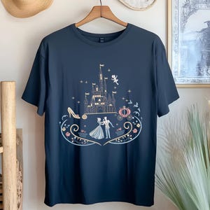 Cinderella Prinzessin Schloss Stickerei Disney Stickdatei, Magical King Stickerei, Prinzessin Spiegel Bogen Stickmaschine