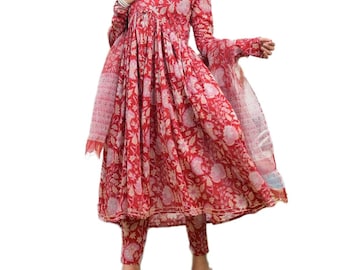 Plus Size Red Floral Kurta Set: Cotton Anarkali Dress with Dupatta