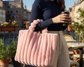 Fluffy Plush Tote Bag – Soft Furry Shoulder Bag, Cozy Winter Cloud Tote, Cute Aesthetic Puffy Tote for Women, Zipper Casual Handbag