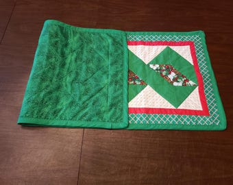 Holiday pole twist table runner- reversible
