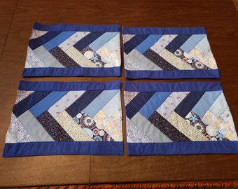 Placemats - quilted - cotton - reversible