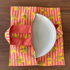 Carrier bag for pie, quiche or cake
