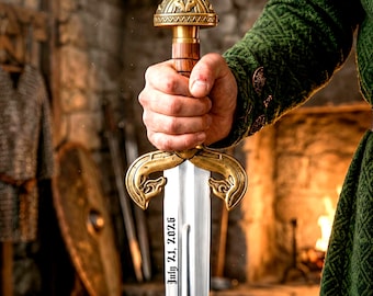 Espada de fantasía personalizada de Eowyn, regalo de espada personalizada, espada de boda grabada, regalo de aniversario, regalo de cumpleaños para él.