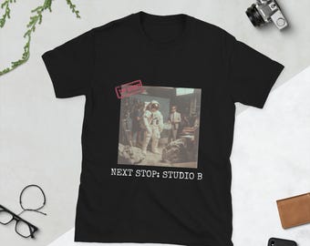 Nasa Hoax Shirt - Weiter Halt Studio B Moon Landing Parody Tee | Unisex