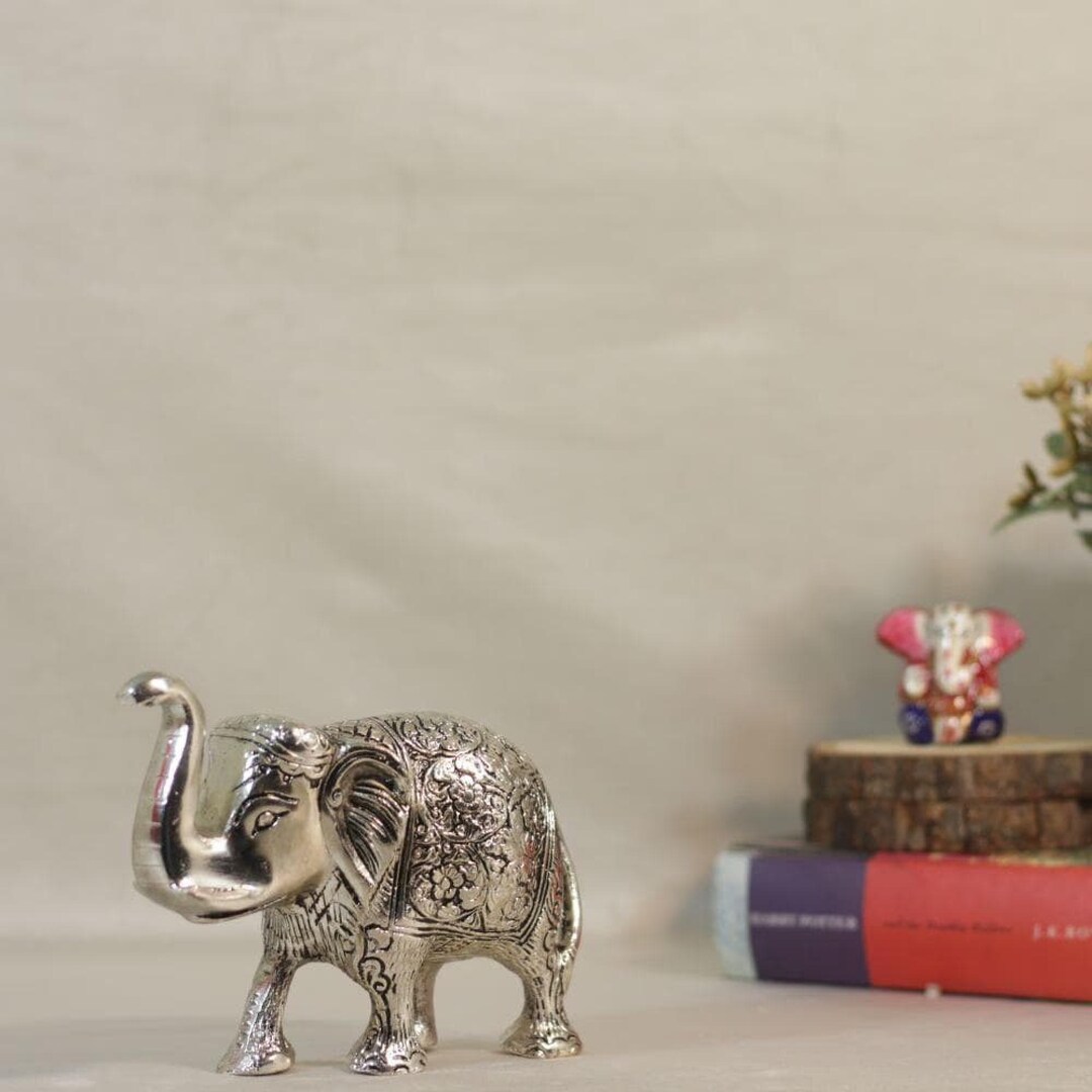 Engraved Silver Metal Elephant Figurine, Decorative Lucky Elephant ...