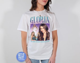 Gloria Pritchett Homage T-Shirt Funny Modern Retro 90's Gift