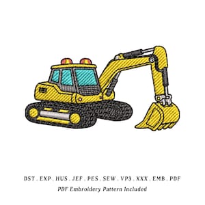 Può includere: Escavatore giallo ricamato con cingoli neri e un braccio e una benna gialli. L'escavatore ha un design dettagliato con una finestra blu e due luci rosse sulla parte superiore. Il testo in basso dice "PDF Embroidery Pattern Included".