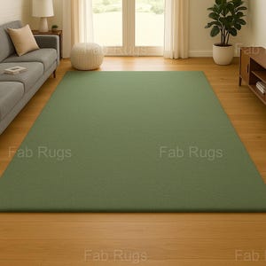 Green solid tufted rug| solid green tufted rug made in newzealand wool|Best for room living room hallway