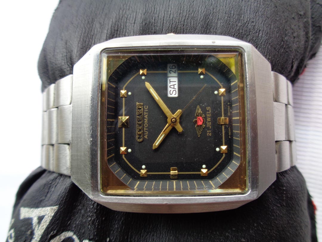 Vintage Citizen Eagle Automatic Watch: Retro Japan SS Square