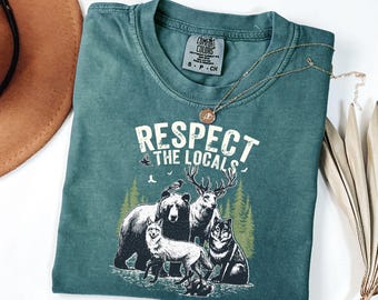 Vilda djur Comfort Colors®-skjorta, djurlivskjorta, friluftsskjorta, respektera lokalbefolkningen-skjorta, skogsdjur-skjorta, natur-t-shirt, räv-t-shirt