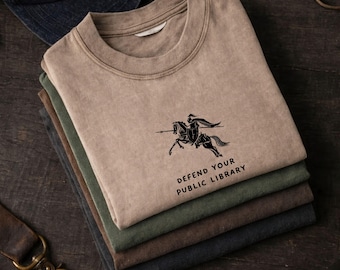 Camiseta "Defiende la Biblioteca Pública" - Nerd, lee libros prohibidos