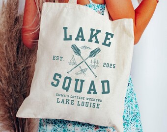 Lake Squad Bachelorette-draagtas: custom cabin weekend strandtas, Lake Bachelorette-draagtas, Lake-feesttassen, custom bruid-draagtas, Outdoorsy Bach