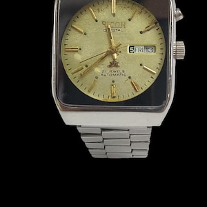 Orologio da polso analogico vintage con movimento automatico e datario per uomo EM11-R immagine 1