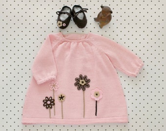 Knitted baby dress and little shoes. Pink, camel and brown. Felt flowers. 100% merino. READY to SHIP size NEWBORN.