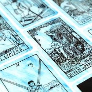 Classic Tarot Deck: Beginner Friendly Blue Cards Personal Reading & Magical Gift