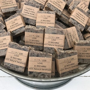 Cadeaux de mariage Savon au café, Cadeaux pour savon Love is Brewing, Cadeaux de mariage pour les amateurs de café, Cadeaux de savon au café pour les invités, Cadeau de mariage