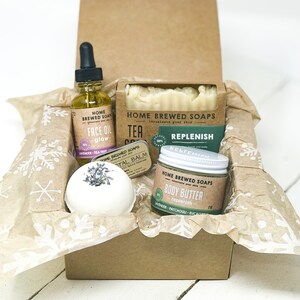 Christmas Gift for Women, Self Care Gift Box, Self Love Gift for Women, Bath Gift for Her, Bath Gift Set, Christmas Gifts for Her, Bath Set