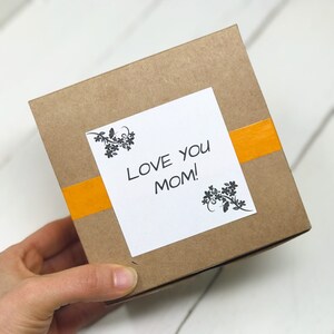 Gift Box for Mom, Spa Gift for Mom, Bath Gift Set for Mothers Day, Personalized Gift for Mom, Gift Box, Spa Gift for Her, Spa Set for Mom