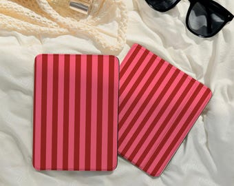 Ręcznie robione etui na Kindle/Kobo w czerwono-różowe paski