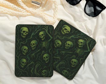Halloween Skull Kindle Case, Dark Gothic Kobo Cover, eReader Sleeve, Custom Name