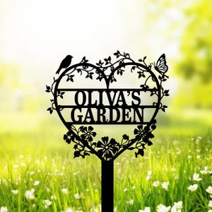 Letrero de jardín con forma de corazón personalizado: estaca metálica personalizada con nombre, silueta de flor y pájaro para exteriores, regalo romántico para decorar tu jardín.