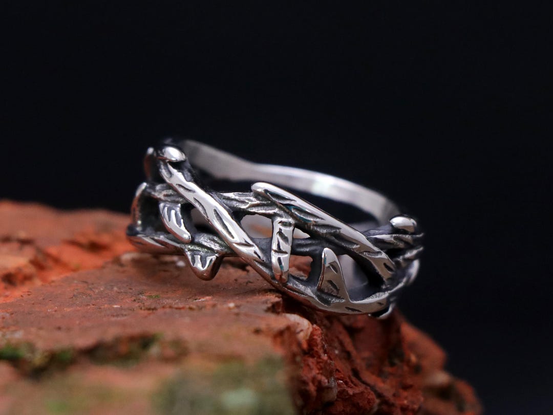 Gothic Branch Thorn Ring, Celtic Goth Jewelry, Nature-inspired Couples ...