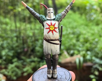 Dark Souls Solaire Figurine Completing