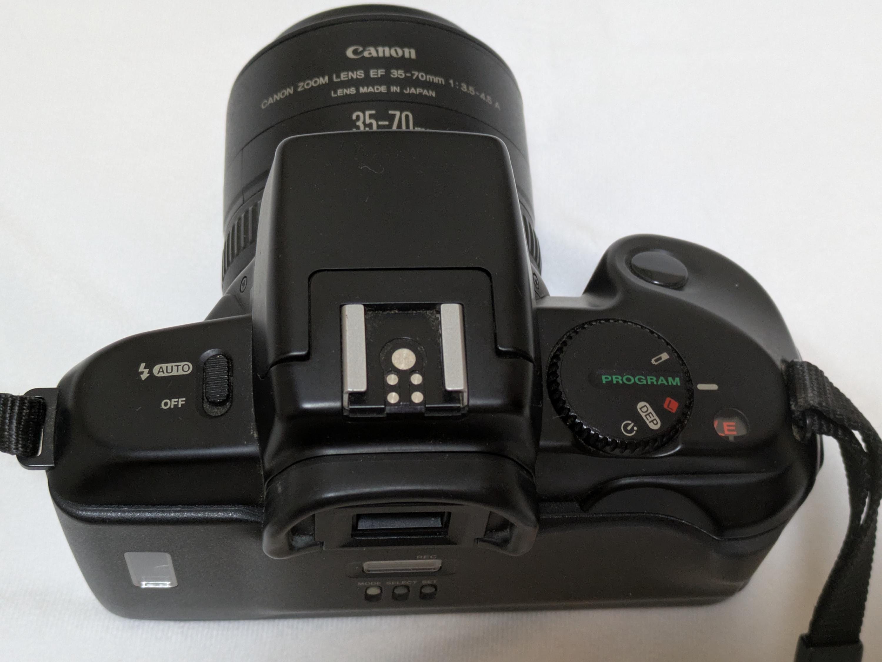 Canon EOS 750QD 35mm Film 一眼レフ カメラ with Canon EF 35-70mm F3