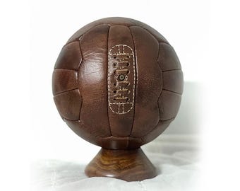 80's 本革手縫い サッカーボール PEACOCK  ヴィンテージ 昭和レトロ 80's 本革手縫い サッカーボール PEACOCK ヴィンテージ 昭和