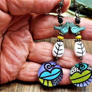 Pendientes de pájaro, Arte gráfico, Tatuaje, Pendientes de labios de dibujos animados, Cara, Pendientes asimétricos, Kitsch, Profesor de arte