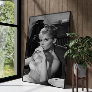 Lienzo impreso en blanco y negro de Brigitte Bardot, arte mural de icono francés, decoración glamurosa parisina - Póster de supermodelo imagen 4