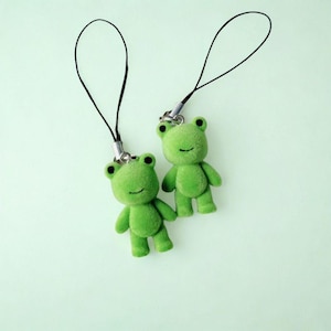 Plush Frog Phone Charm: Kawaii Keychain, Y2K Cellphone Strap